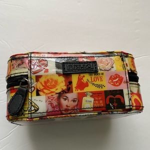 Relic Jewelry Organizer Vintage Retro Collage Print